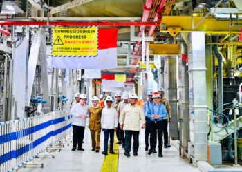 Era Baru Industri Tambang, Presiden Prabowo Tinjau Produksi Logam Mulia di PTFI