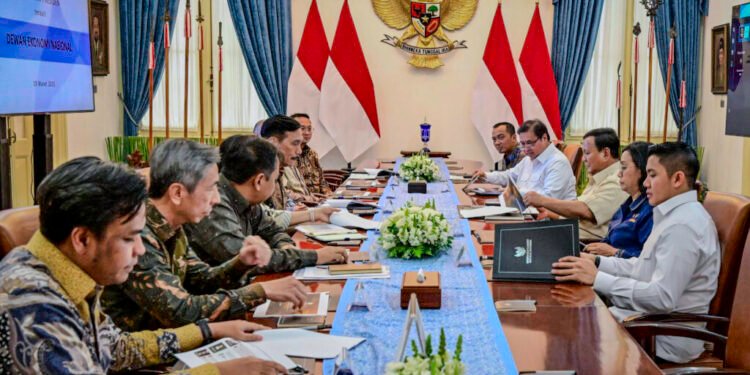 Presiden Prabowo Instruksikan Deregulasi untuk Tingkatkan Daya Saing Industri Padat Karya