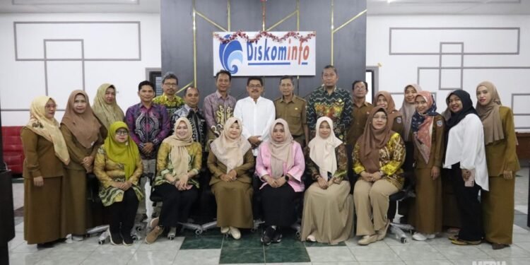 Evaluasi Program dan Kebijakan Strategis, Diskominfo Provinsi Kalsel Kunker ke Diskominfo Kabupaten Kotabaru