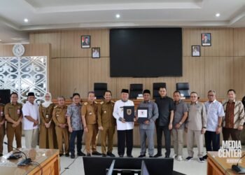 Gubernur Kalimantan Selatan Tandatangani Nota Kesepakatan RPJMD Tahun 2025-2029