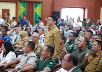Rakor Bersama Mentan RI, Bupati Andi Rudi Latif: Tanah Bumbu Siap Jalankan Program Revitalisasi Cetak Sawah