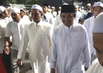 Wagub Hasnuryadi Hadiri Haul Abah Guru Banjar, Ajak Jamaah Mengamalkan Ajaran Beliau