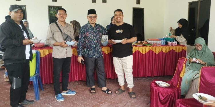 Kabid Dispora Kalsel Adakan Open House Lebaran