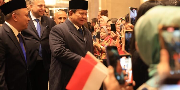 Sambutan Hangat dan Meriah Iringi Kedatangan Presiden Prabowo di Turkiye