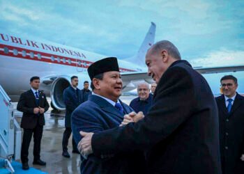 Tiba di Ankara, Presiden Prabowo Disambut Langsung Presiden Erdoğan