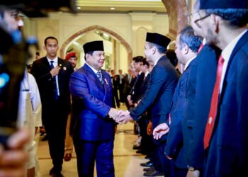 Masyarakat Indonesia di Qatar Sambut Kedatangan Presiden Prabowo