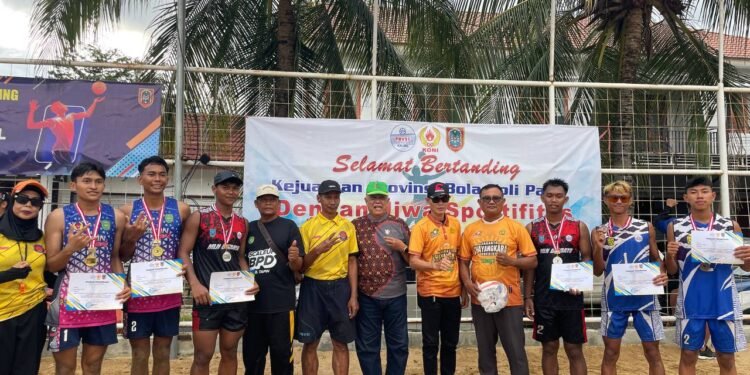 Kejurprov Voli Pasir Kalsel 2025 Resmi Ditutup, PBVSI Dorong Pemerataan Pembinaan di Daerah