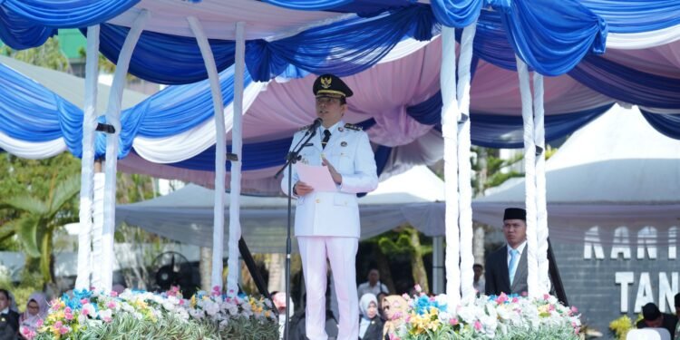 Pimpin Upacara Hari Otonomi Daerah Ke-29, Bupati Bang Arul Serukan Sinergi Menuju Indonesia Emas 2045