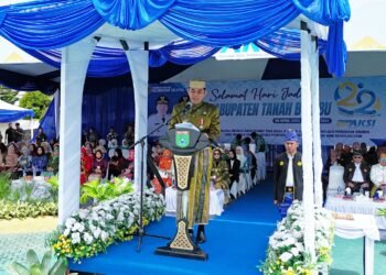 Bupati Andi Rudi Latif Pimpin Upacara Perdana Peringatan Hari Jadi ke 22 Tanah Bumbu
