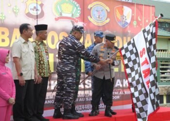 TNI Polri Kalsel Gelar Bakti Sosial Ramadan