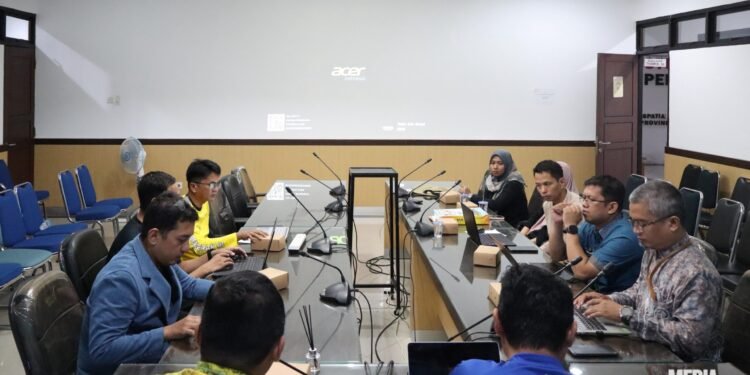 Bappeda Kalsel Gelar Rapat Penyusunan SK Gubernur tentang Satu Data Daerah