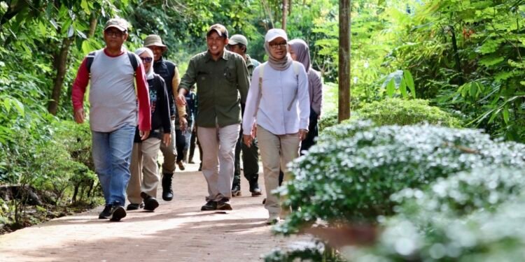 Dishut Perkuat Program Perhutanan Sosial dengan Kemitraan Kehutanan Bersama Masyarakat Desa Belangian