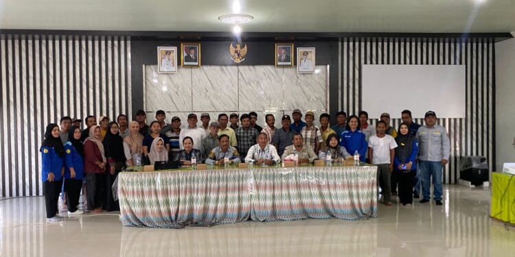 Disbunnak Kalsel Sosialisasikan Program SPPKS, Dorong Peningkatan  Produktivitas Pekebun di Kabupaten Kotabaru