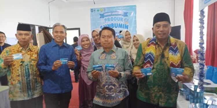 Dislutkan Kalsel Gandeng UMB dalam Peluncuran Hilirisasi Ikan Haruan Sunbumin