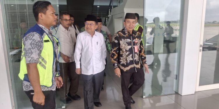 Pemprov Kalsel Sambut Kedatangan Ketua Umum DMI Jusuf Kalla Untuk Hadiri Pelantikan Pengurus Wilayah DMI