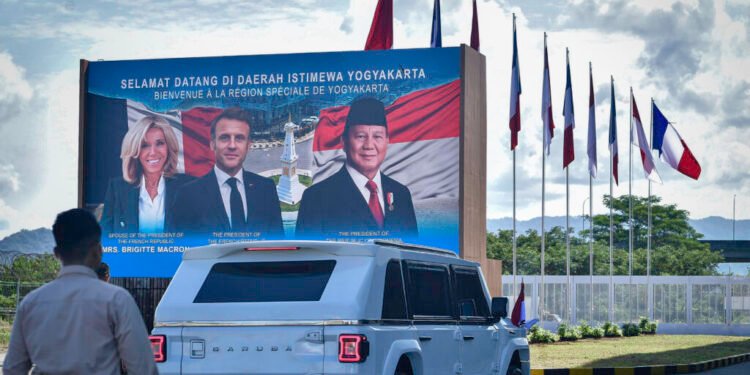 Presiden Prabowo Tiba di Yogyakarta, Sambut Langsung Presiden Macron untuk Tinjau Akmil Magelang