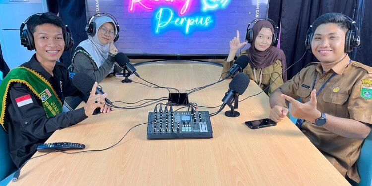 Apresiasi Bupati Andi Rudi Latif untuk Podcast “Ruang Perpus”: Inovasi Cerdas Dinas Perpustakaan dan Kearsipan