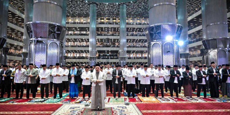 Presiden Prabowo Subianto Salat Iduladha 1446 Hijriah di Masjid Istiqlal Jakarta