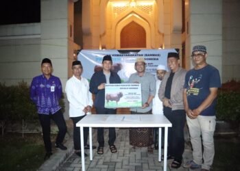 Bupati Andi Rudi Latif Salurkan Sapi Kurban Bantuan Presiden RI