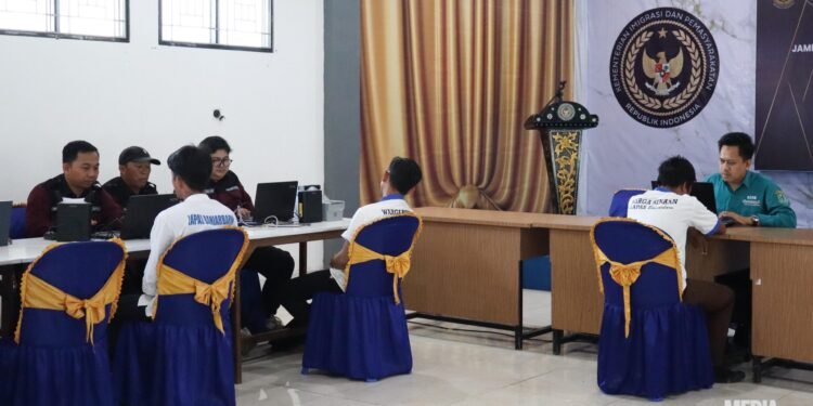Hari Kedua Verifikasi NIK, Dukcapil Kalsel Pastikan Data Warga Binaan Akurat untuk Akses JKN