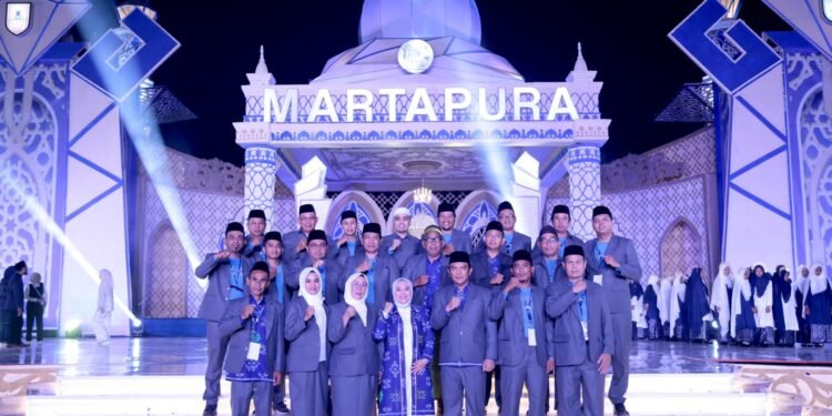 Kafilah Tanah Bumbu Semarakan Pembukaan MTQN ke-36 Kalimantan Selatan