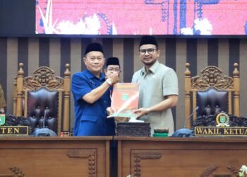 Pemkab Tanbu Sampaikan Raperda Perubahan Atas Perda Nomor 1 Tahun 2024 Tentang Pajak Daerah dan Restribusi Daerah