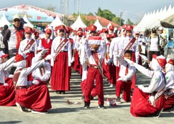 1.110 Peserta Ikuti Lomba Gerak Jalan Pelajar di Tanah Bumbu