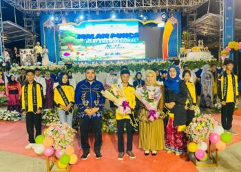 Suci Anisa Rusli Dikukuhkan sebagai Bunda Forum Anak Daerah Kotabaru pada Peringatan Hari Anak Nasional 2025