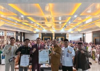 Pemkab Kotabaru Fasilitasi 800 Guru Madrasah Ikuti Seminar Nasional “How to Be a Great Teacher”