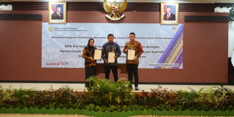 Pemkab Kotabaru Hadiri Penandatanganan Komitmen Penyelesaian TLRHP BPK Semester II 2025