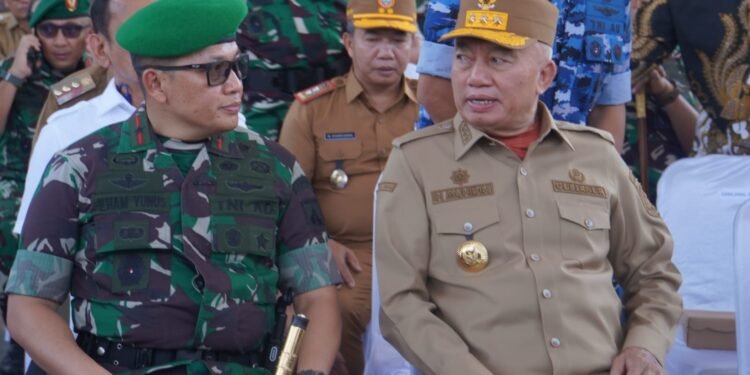 Pemkab Kotabaru Hadiri Apel Alih Kodal Korem 101/Antasari di Banjarbaru
