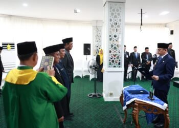 Bupati Andi Rudi Latif Lantik Pejabat Pimpinan Tinggi Pratama Perdana di Pemkab Tanah Bumbu
