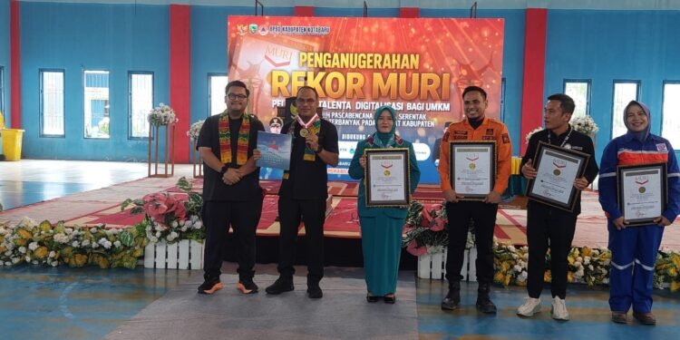 Kotabaru Raih Rekor MURI, Luncurkan Strategi HEBAT, dan Gelar Pelatihan Talenta Digital UMKM Secara Serentak