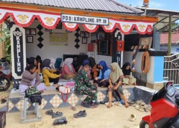 Bukan Hanya Bangun Jalan,  TMMD ke-126 Kodim Tanah Bumbu Gelar Pengobatan Gratis Bagi Warga