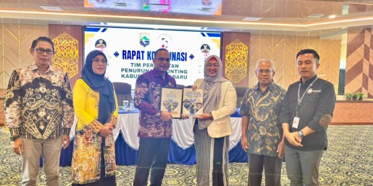 Pemkab Kotabaru Hadiri Pelantikan Kepengurusan Komunitas Ibu Cerdas