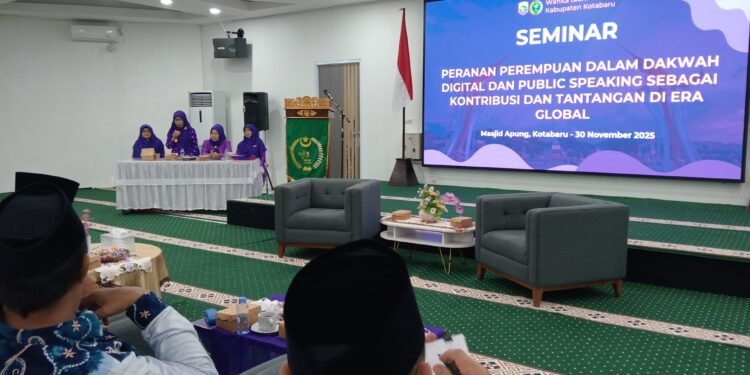 PD Wanita Islam Kotabaru Dorong Penguatan Peran Perempuan Melalui Seminar Dakwah dan Literasi Digital