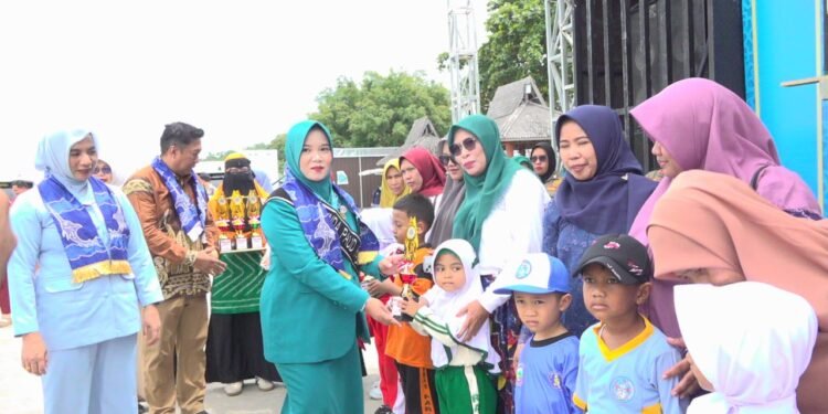 IGTKI-PGRI, HIMPAUDI dan IGRA Kotabaru Gelar Gebyar Hari Ibu Tahun 2025