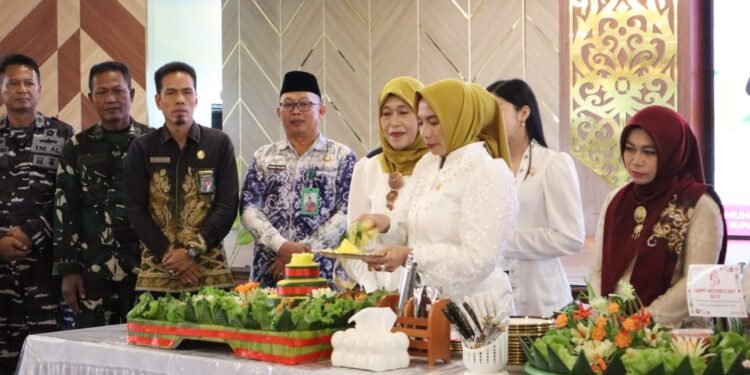 Peringatan Hari Ibu ke-97, Bupati Kotabaru Tegaskan Peran Strategis Perempuan dalam Pembangunan Daerah