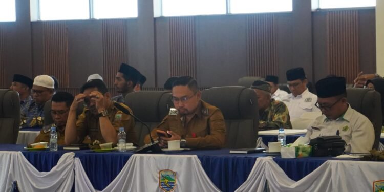 Pemkab Kotabaru dan Kemenag Berikan Penghargaan Peserta Berprestasi MTQ, Matangkan Persiapan MTQ ke-56