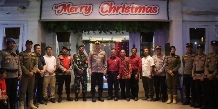 Sinergitas Pengamanan, Polres Tanbu Gelar Patroli Gabungan Malam Natal