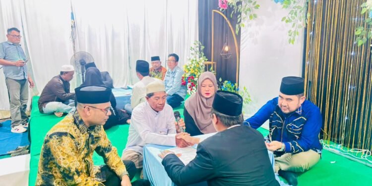 Pemkab Kotabaru Gelar Nikah Massal di Sampanahan, 28 Pasang Ikuti Rangkaian Isbat dan Pencatatan Resmi