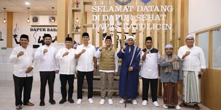 Sejarah, Safari Ramadan 1447 H, Bupati Andi Rudi Latif Buka Puasa Bersama Warga Binaan Lapas Kelas III Batulicin