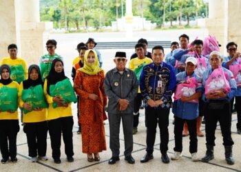 Bupati Kotabaru Lantik Pejabat Administrator, Pengawas, Fungsional dan Kukuhkan Kepala Puskesmas Tahun 2026