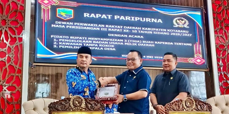 Paripurna DPRD Kotabaru Bahas Tiga Raperda Strategis