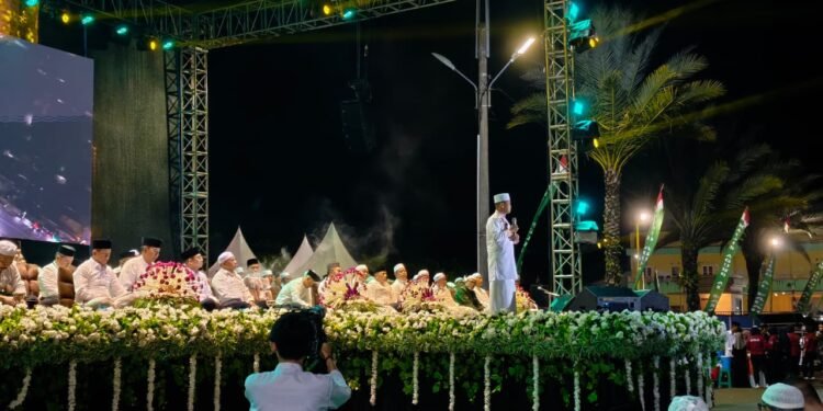 Bupati Kotabaru Hadiri Tabligh Akbar Haul ke-6 H. Andi Arsyad Petta Tahang