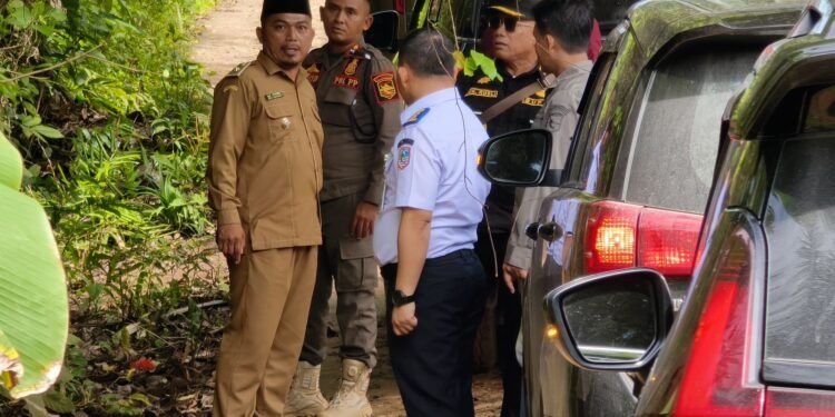 Peduli Fasilitas penunjang tempat wisata,Bupati Kotabaru Kunjungi Desa Wisata Teluk Tamiyang