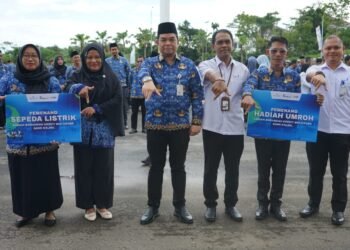 Apresiasi ASN, Pemkab Kotabaru Gelar Apel Gabungan dan Penyerahan Hadiah Bank Kalsel