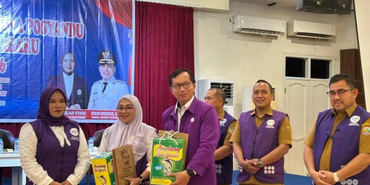 Ketua Tim Pembina Posyandu Kotabaru Buka Rapat Koordinasi Posyandu Era Baru Tahun 2026