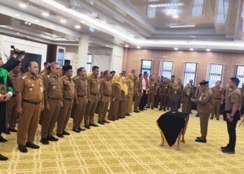 Bupati H. Muhammad Rusli Lantik Sejumlah Pejabat di Lingkungan Pemkab Kotabaru
