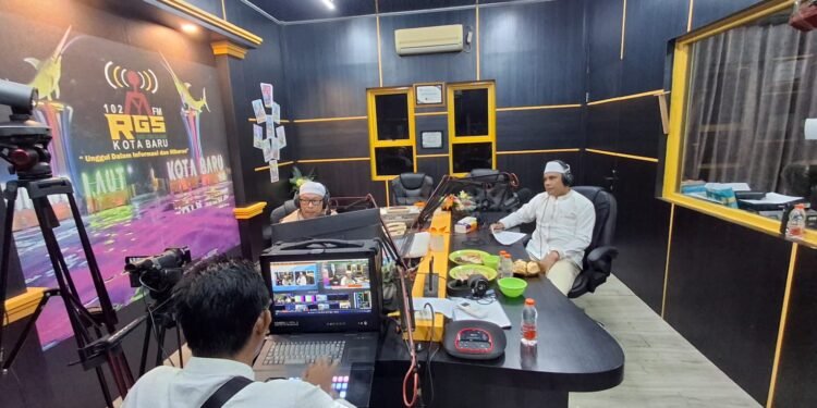 Pemkab Kotabaru menyapa Jemaah Haji Kloter 13 BDJ di Tanah Suci, Doakan Seluruh Jemaah Menjadi Haji Mabrur
